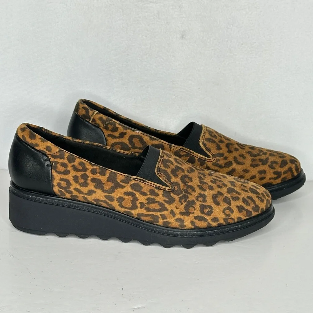 Clarks Sharon Dolly‎ Wedge Loafers Leopard Print Sz 6.5